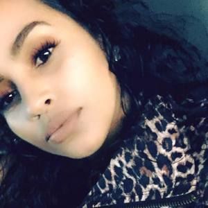 Meet your Posher, Jenniffer